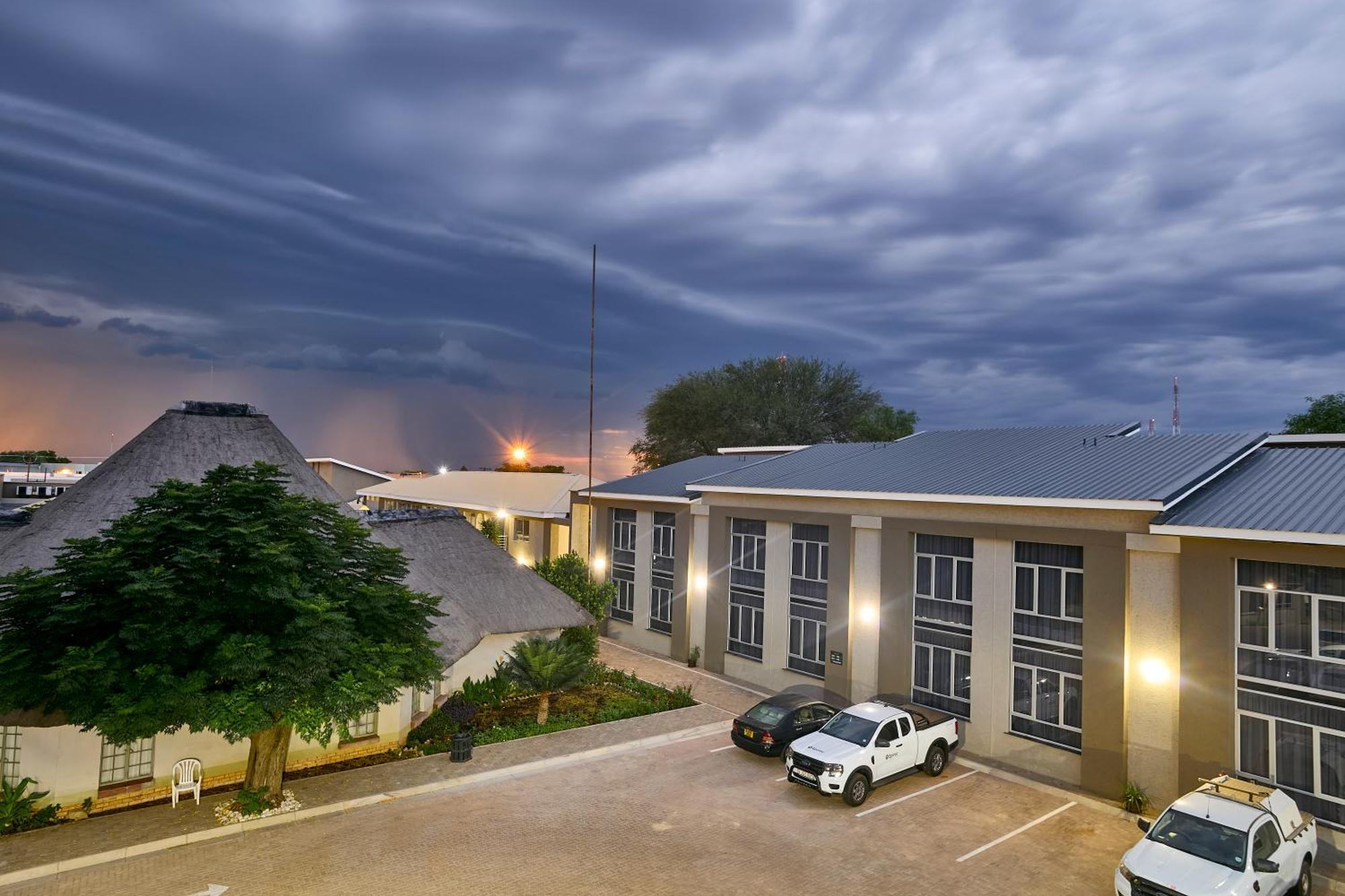 Kalahari Arms Hotel Khemsbok Экстерьер фото