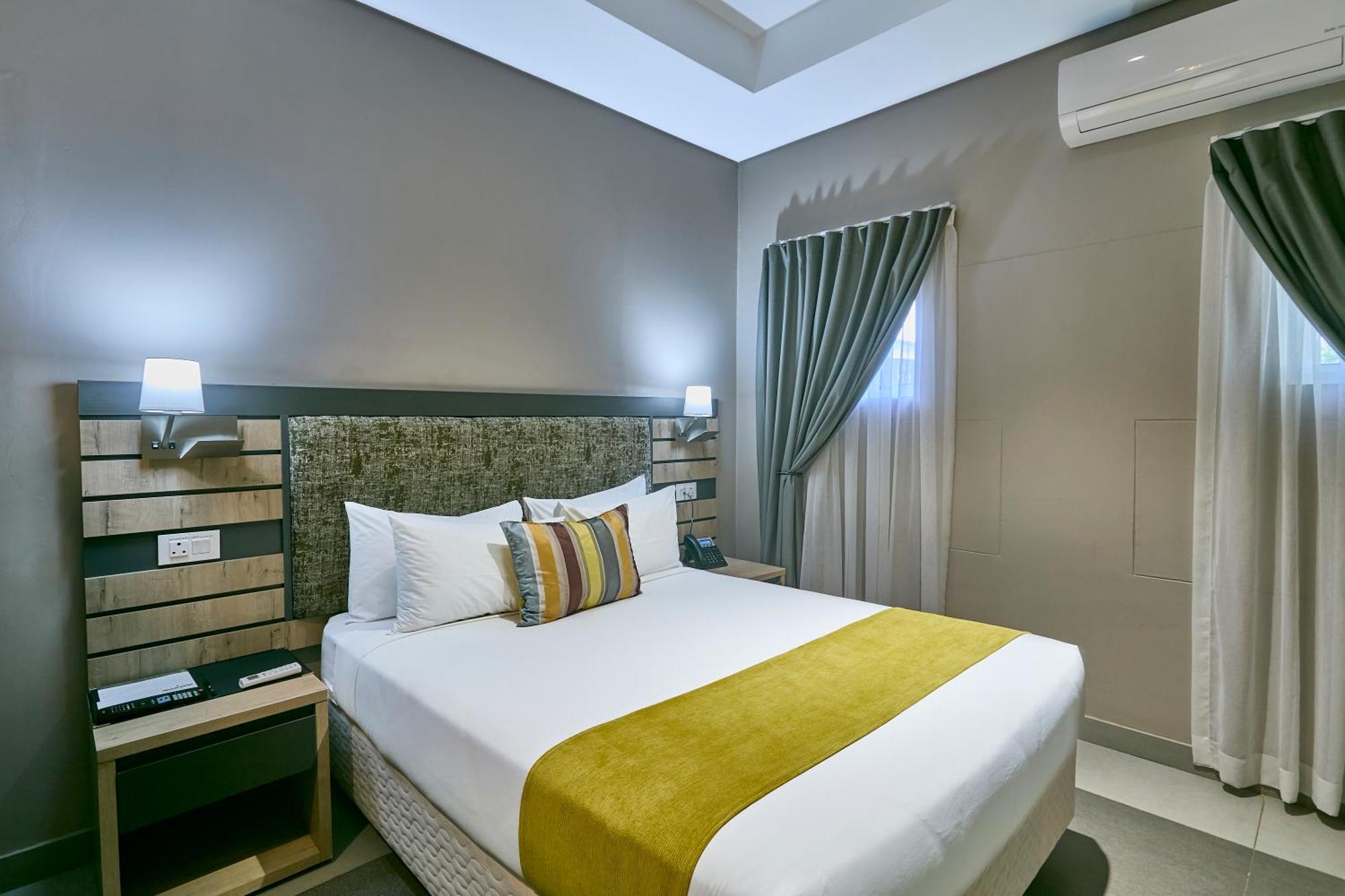Kalahari Arms Hotel Khemsbok Экстерьер фото